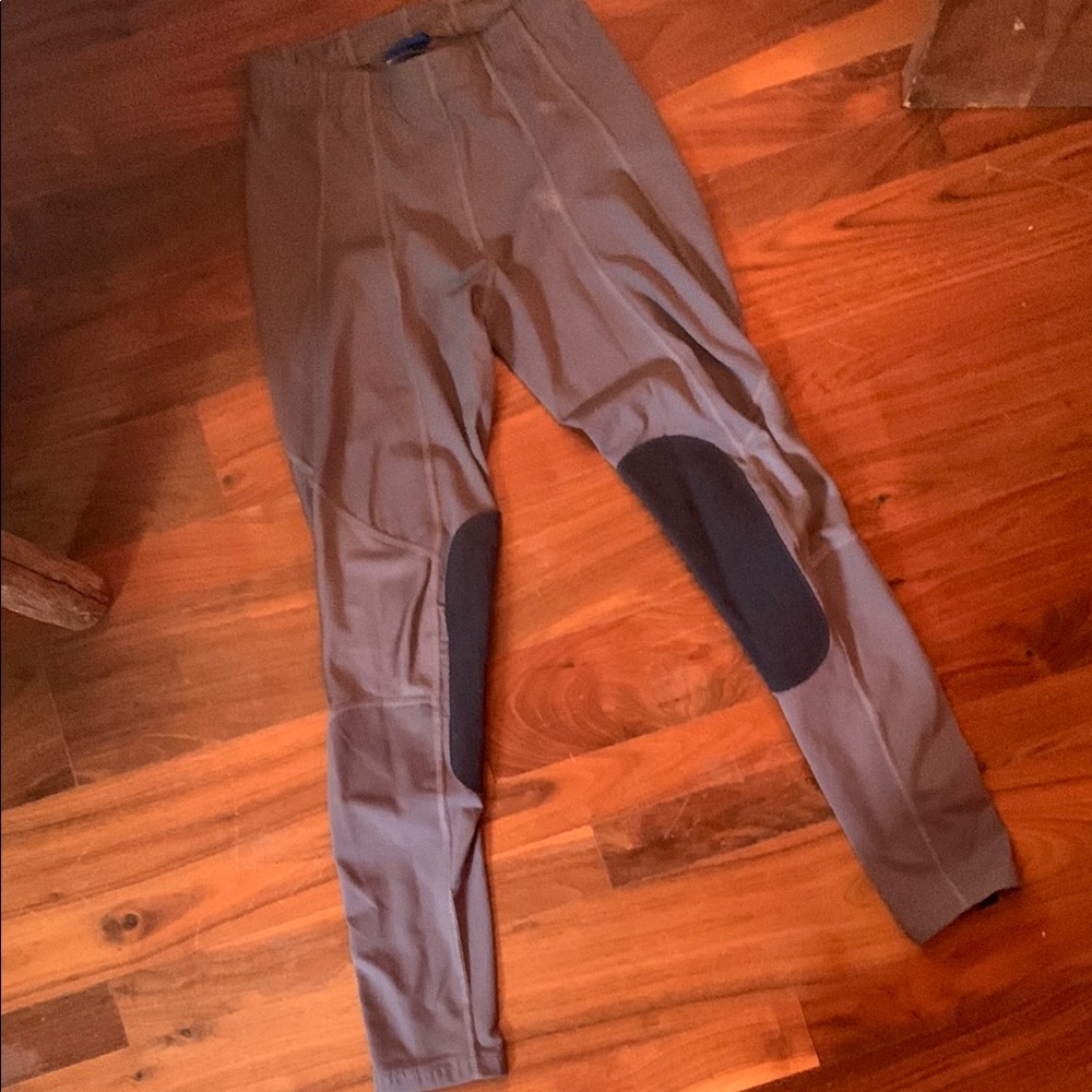 Stylish Gray Leggings